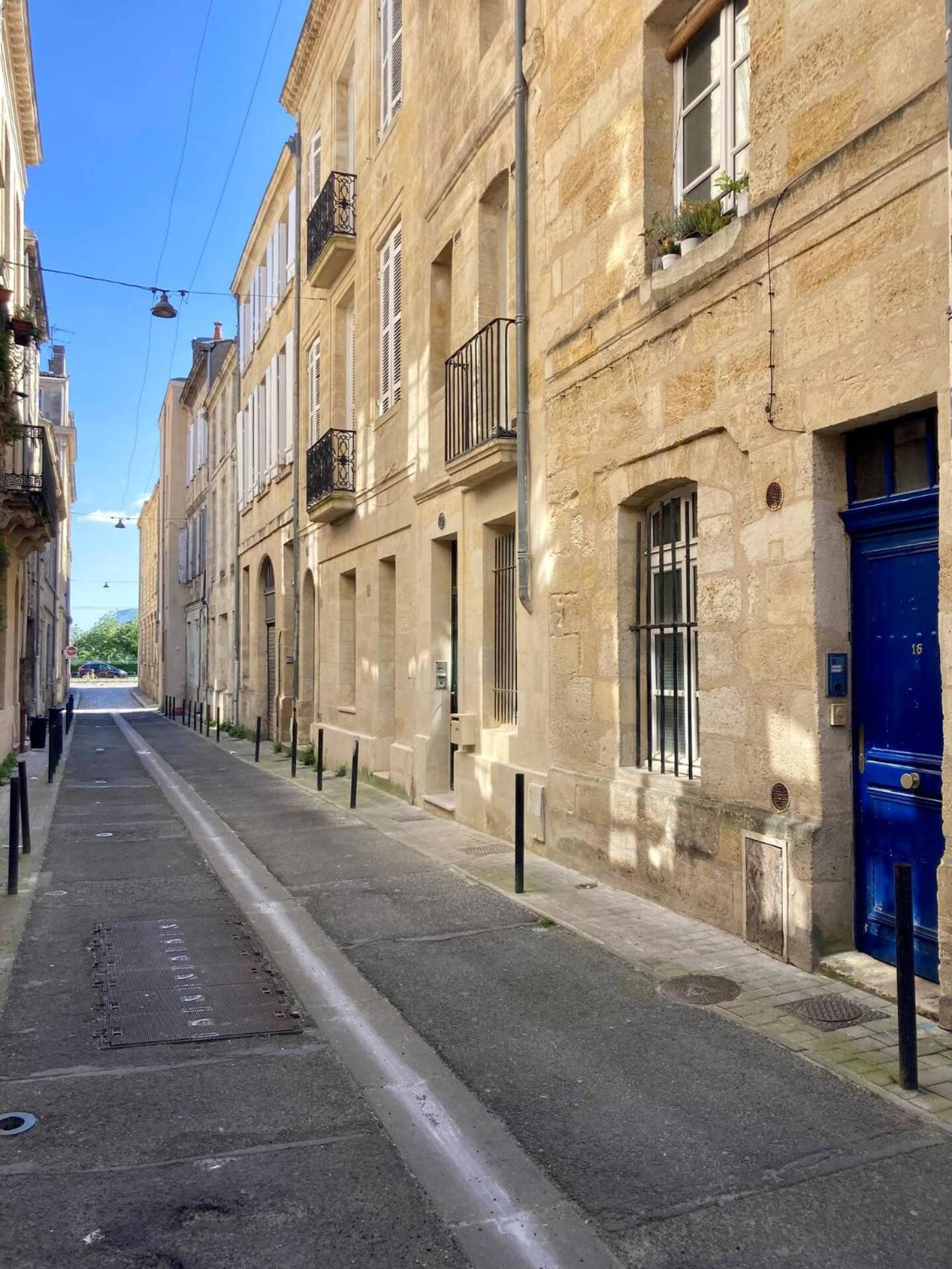 Appartement Duplex 3 Etoiles Centre Historique Au Calme Entre Ocean, Vignobles Et Chateaux à Bordeaux Extérieur photo